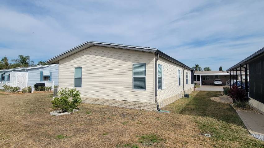 2237 Meadowlark Place a Lake Wales, FL Mobile or Manufactured Home for Sale